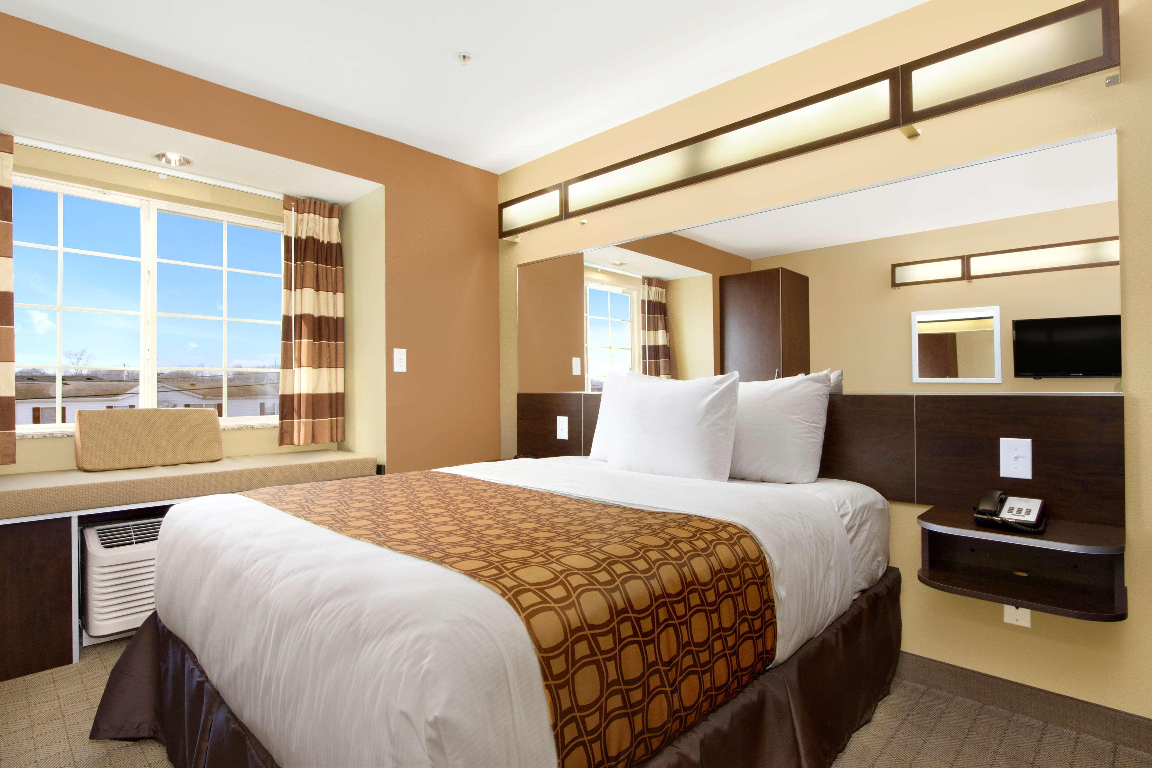 Microtel Inn & Suites By Wyndham Shelbyville Ngoại thất bức ảnh